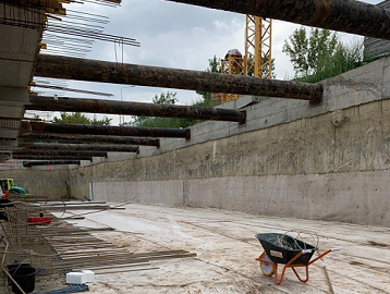 Structuri de sprijin pentru incinte de excavatie/ consolidare alunecari de teren